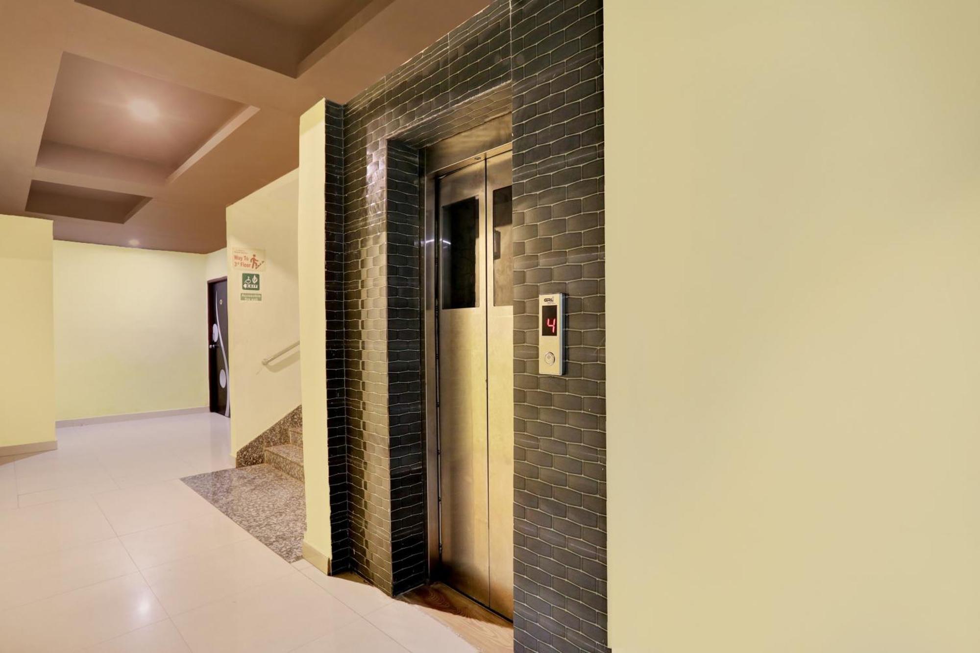 Super Hotel O Phulwarisharif Near Aiims Khagaul المظهر الخارجي الصورة